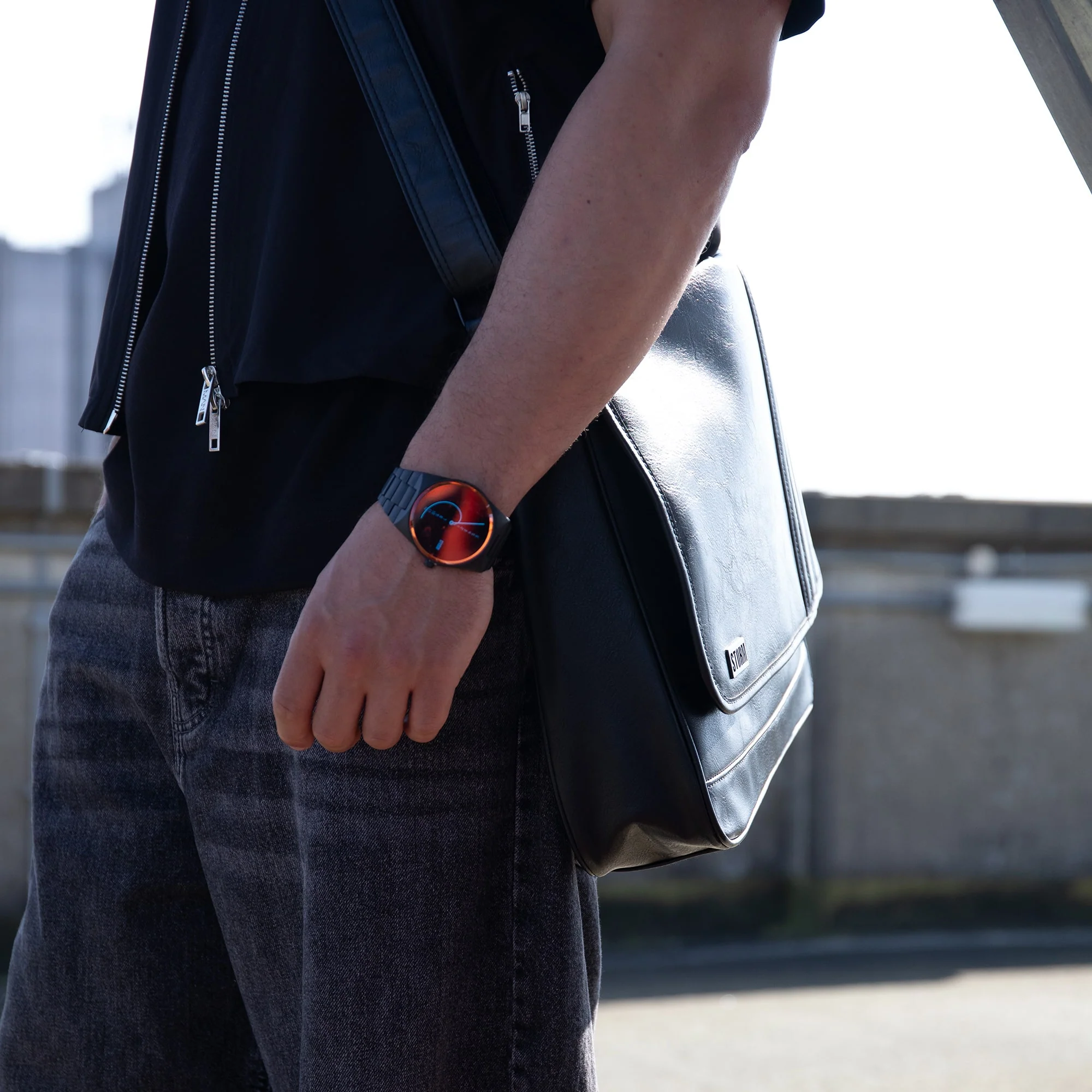 ATLAS MESSENGER BLACK - Image 9