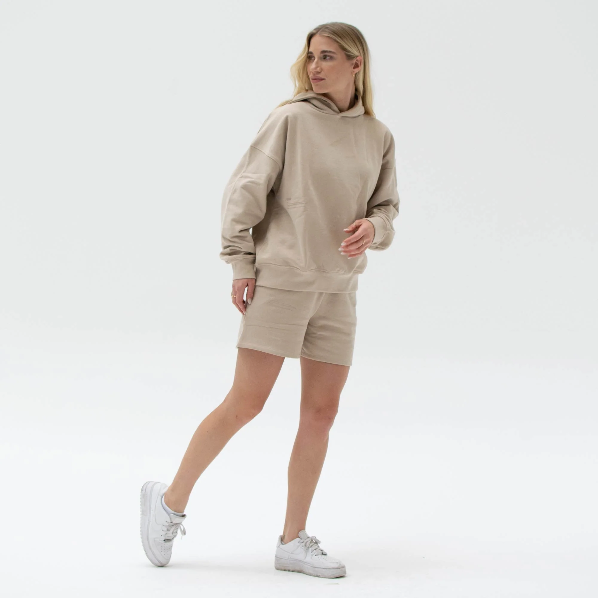 ESSENTIAL 5” SWEAT SHORTS SAND - Image 5