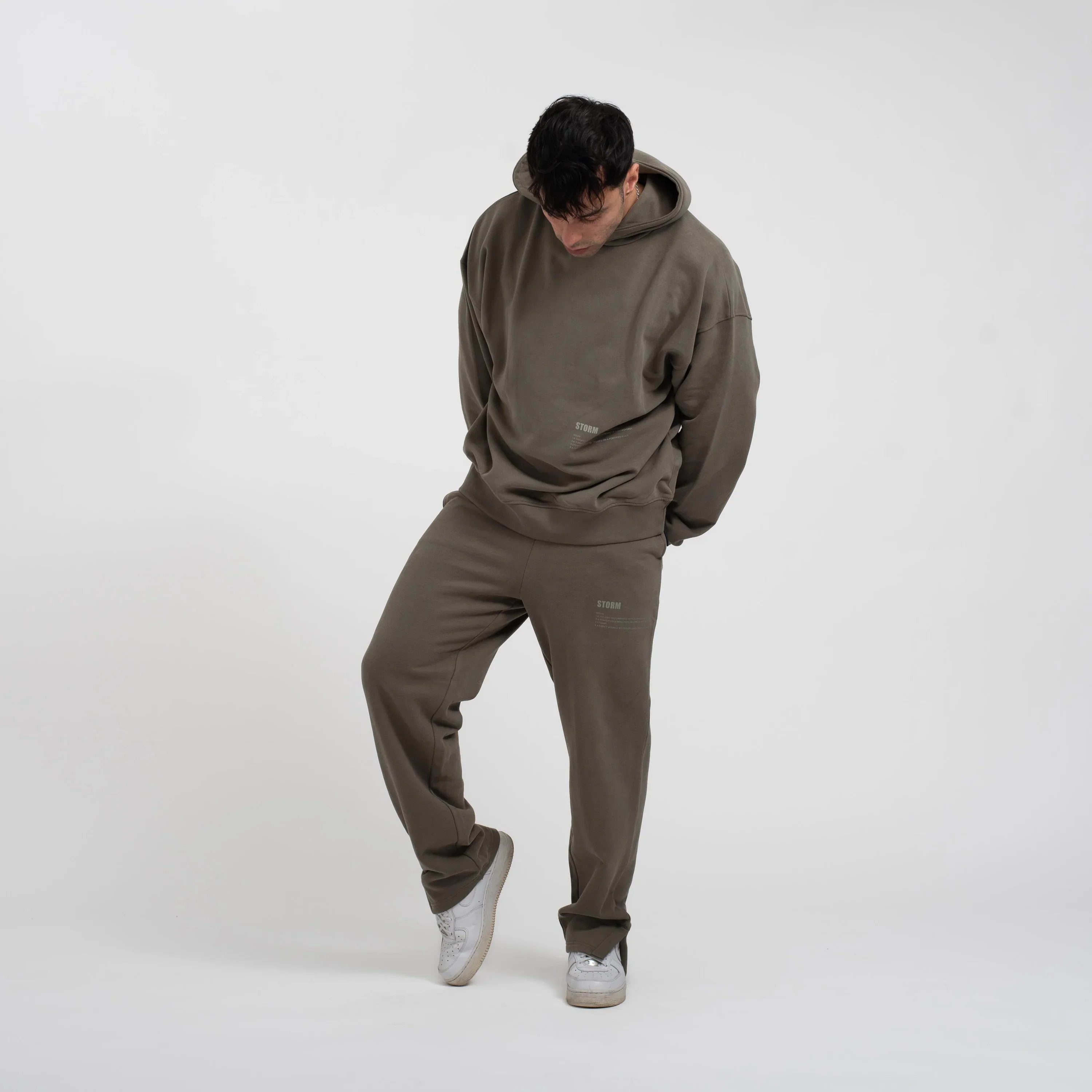 EVERYDAY OVERSIZED HOODIE OLIVE - Image 4