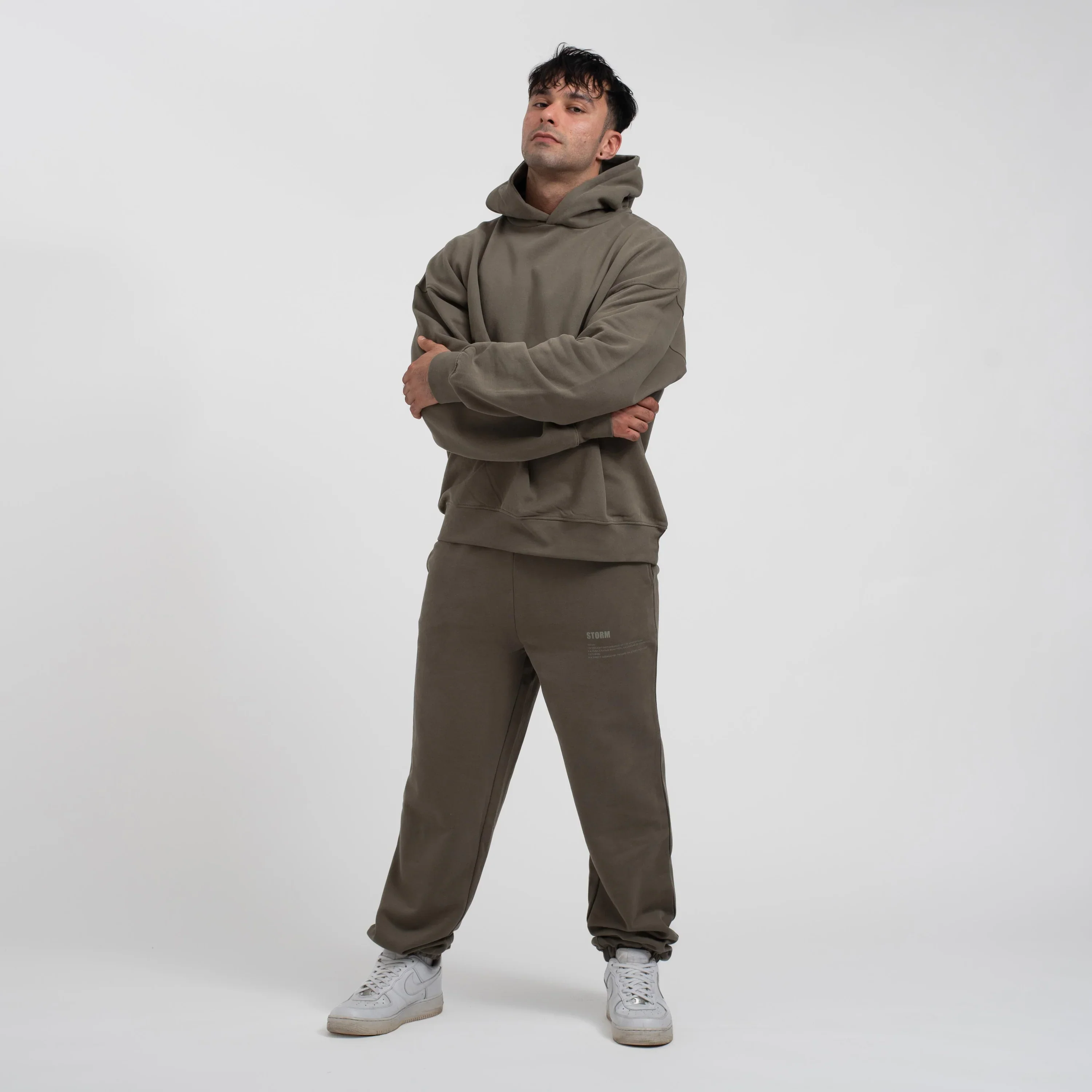 EVERYDAY SWEATPANTS OLIVE - Image 3