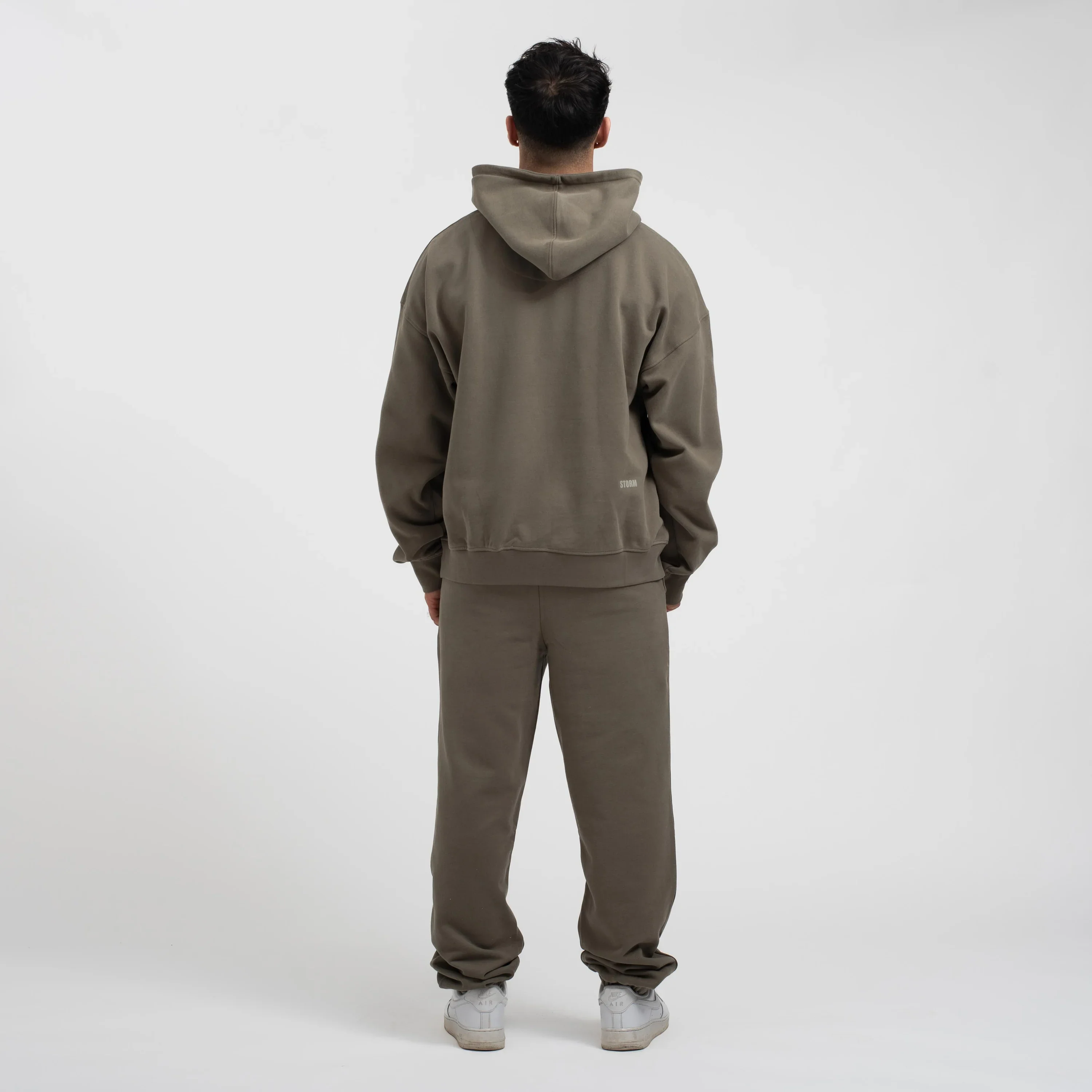 EVERYDAY SWEATPANTS OLIVE - Image 4