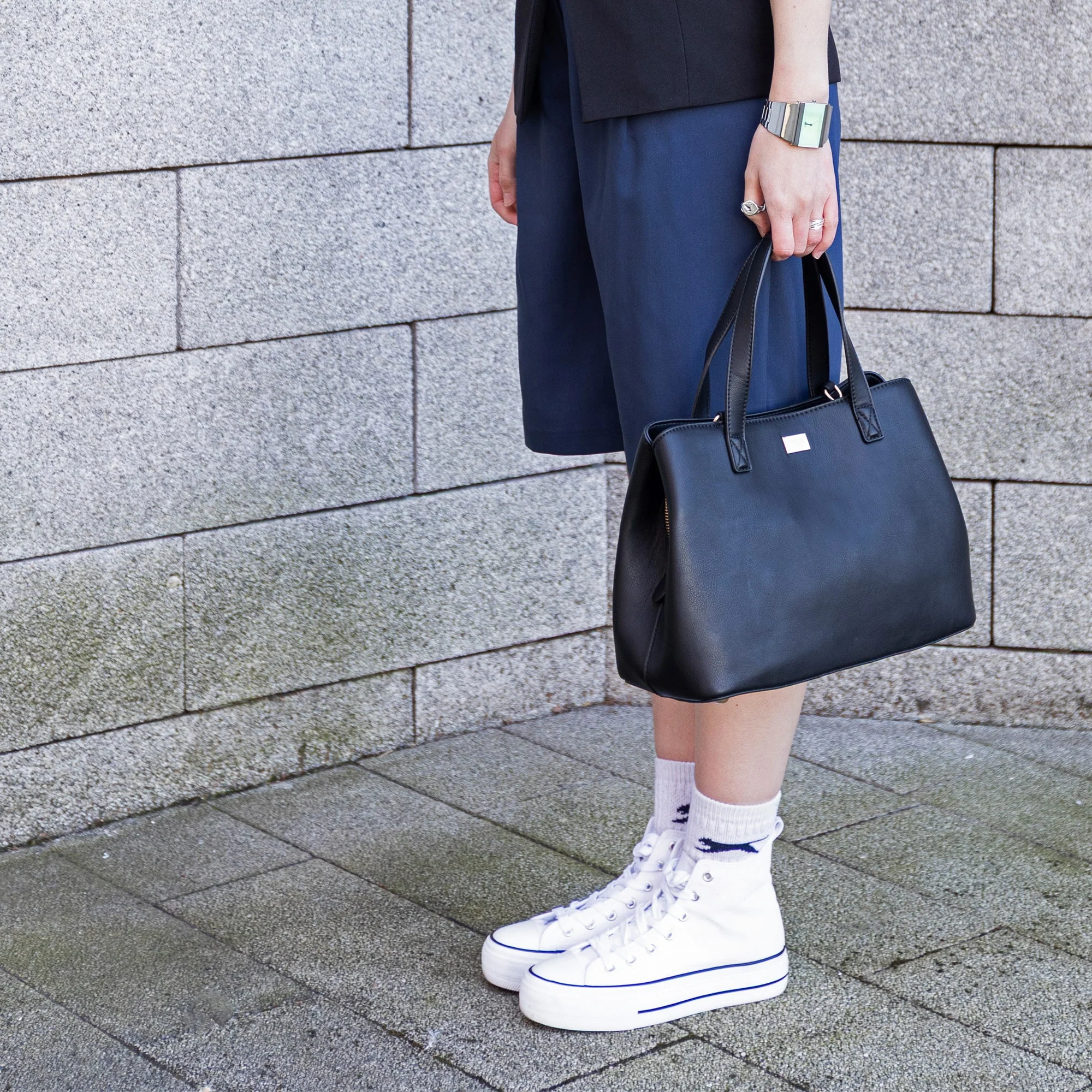 HERA WORK TOTE BLACK - Image 10