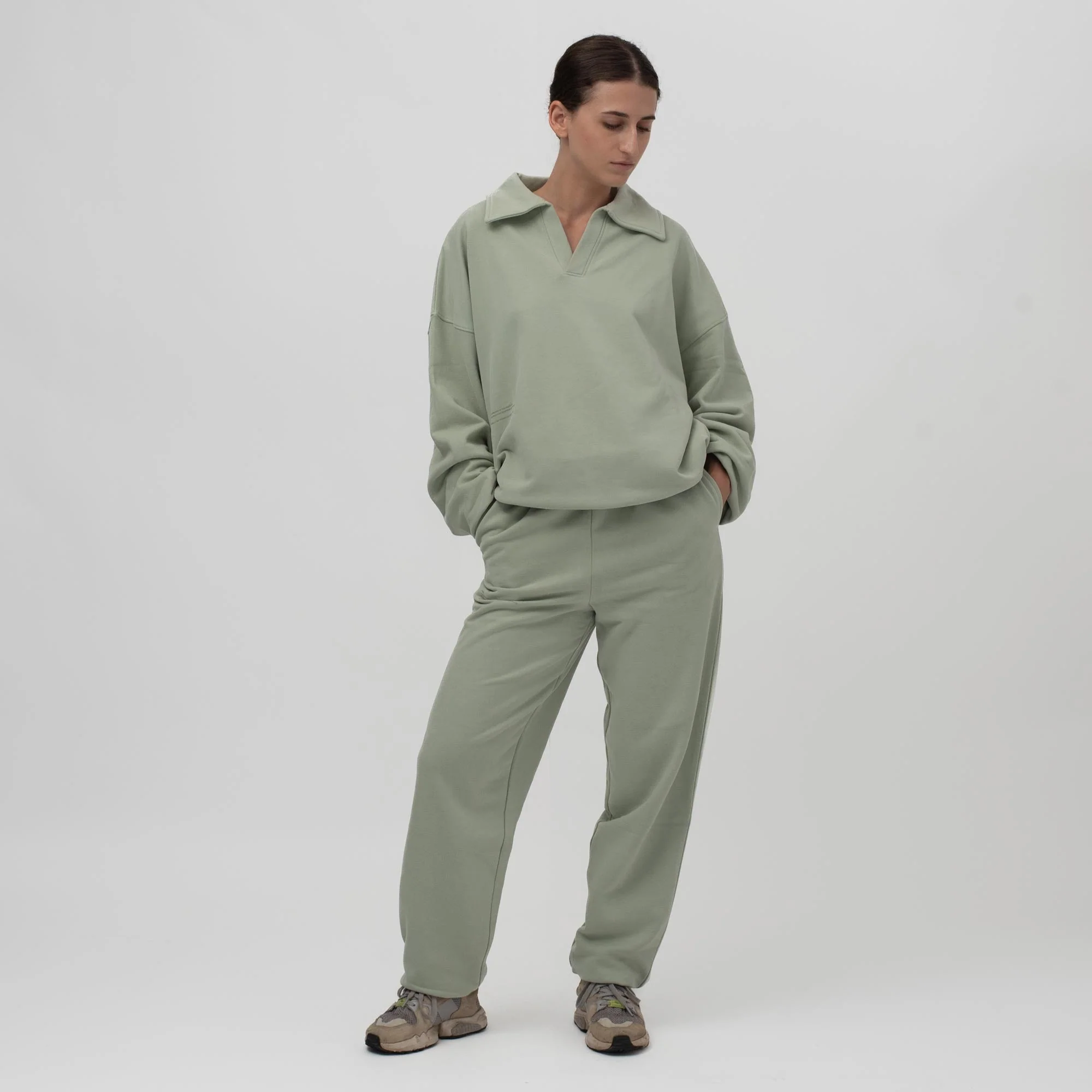 LIMITED EDITION ESSENTIAL SWEATPANTS DESERT SAGE - Image 3