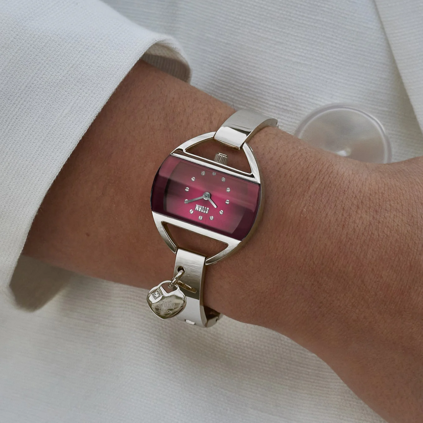 TEMPTRESS CHARM RED - Image 2
