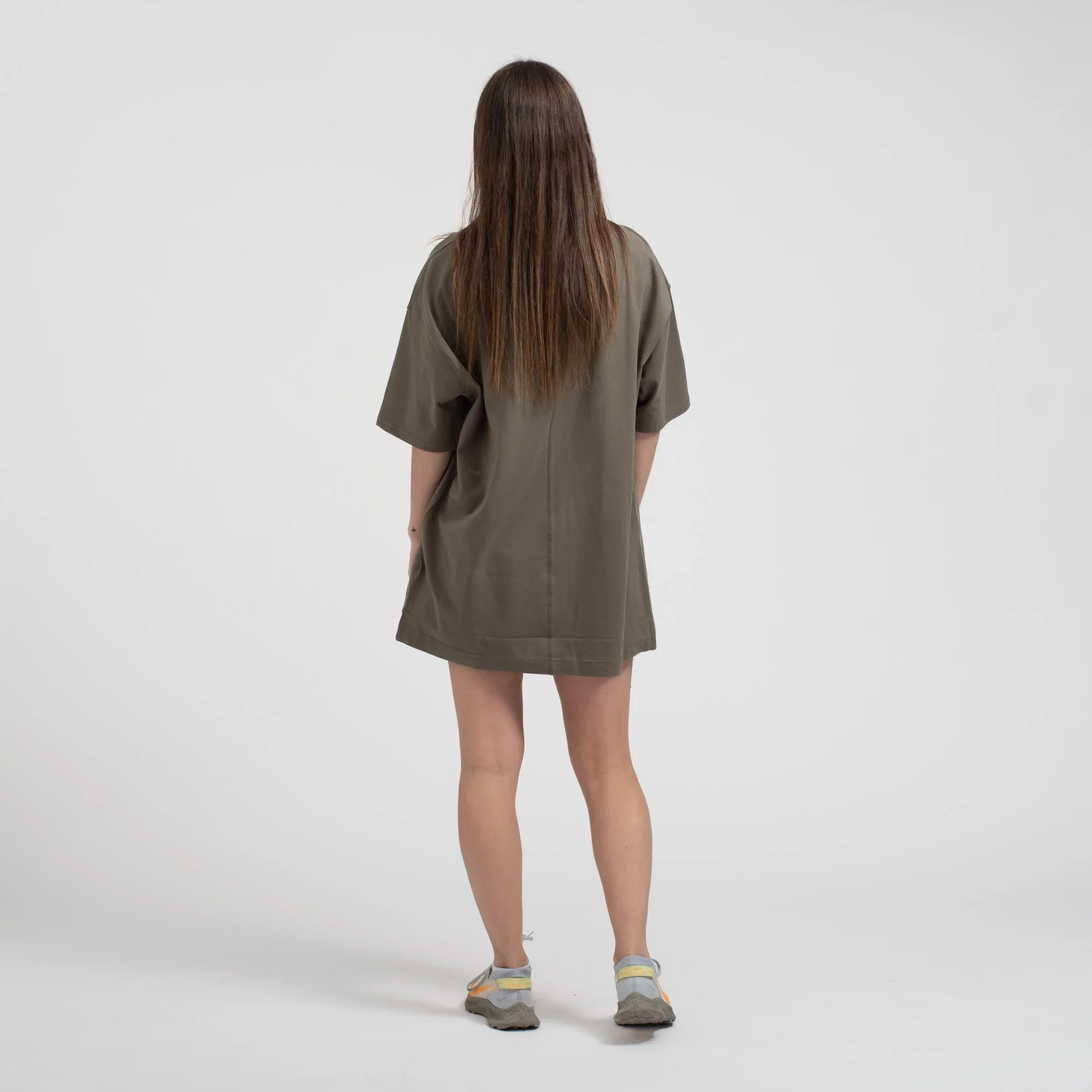 ULTIMATE OVERSIZED T-SHIRT OLIVE - Image 4