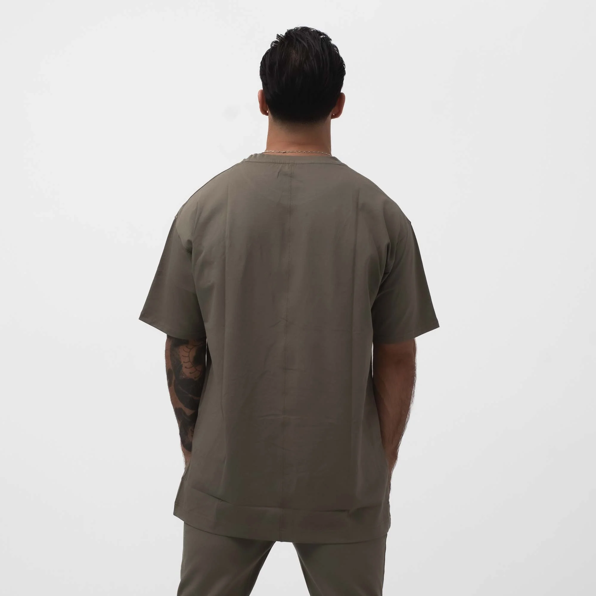ULTIMATE OVERSIZED T-SHIRT OLIVE - Image 3