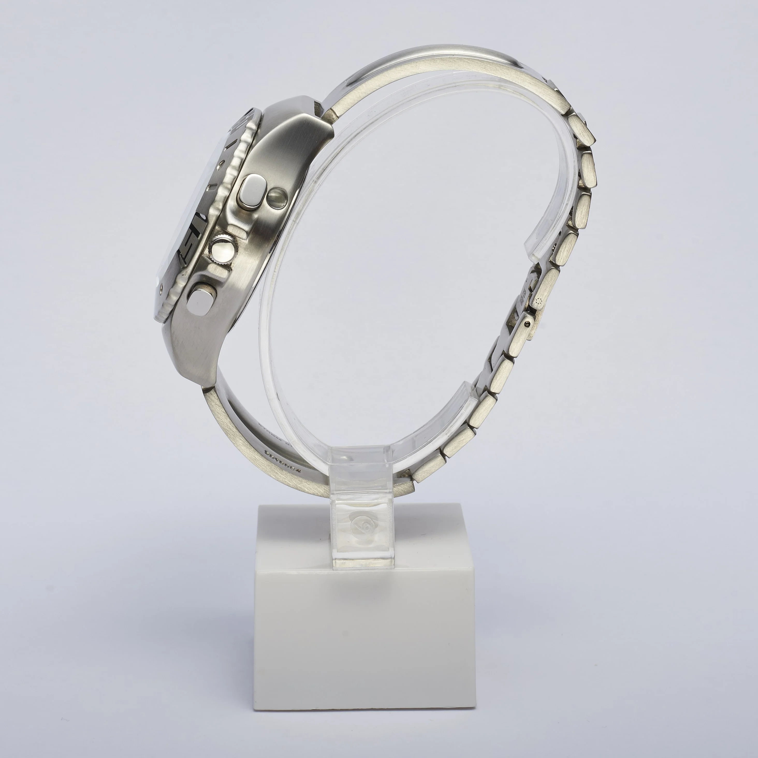 VINTAGE ARENA SILVER - Image 5