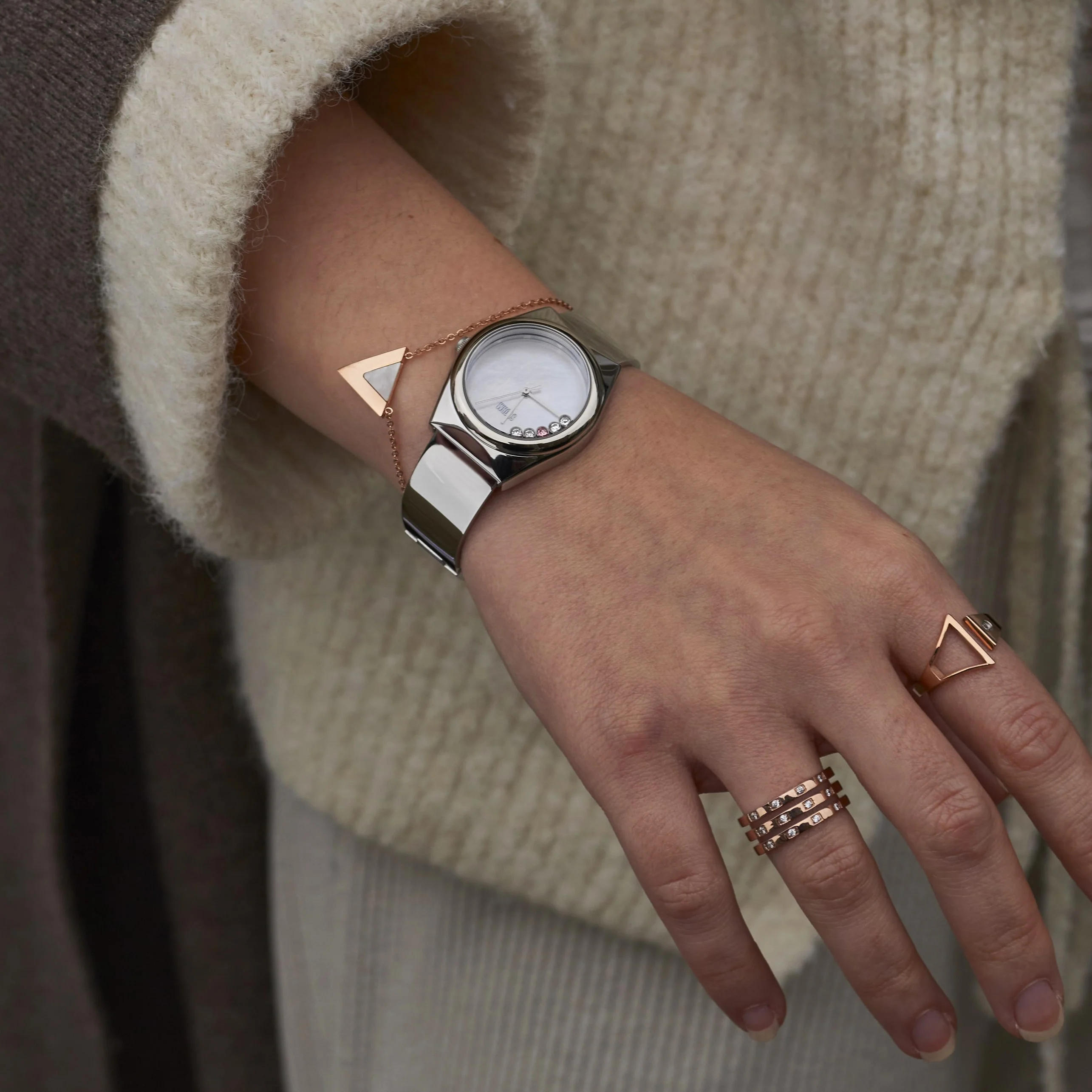 ZINARA WHITE - Image 4